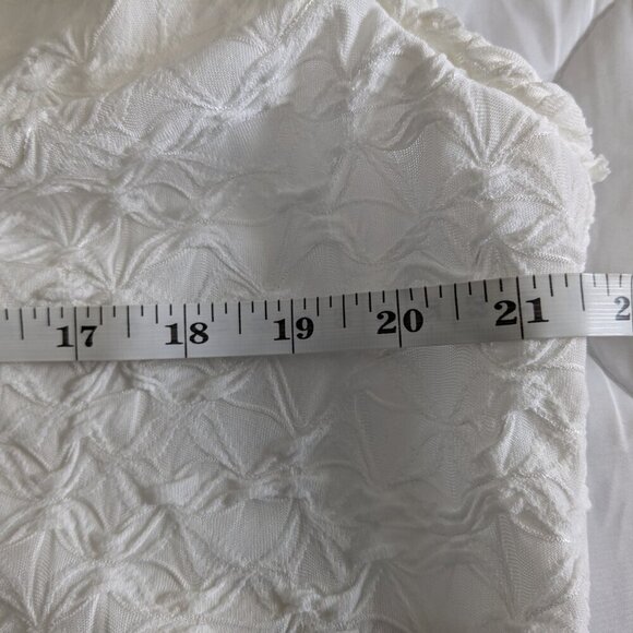 Free People Tank Top Size XL White Crossback Textured Sleeveless MyKonos NWT - Picture 14 of 16